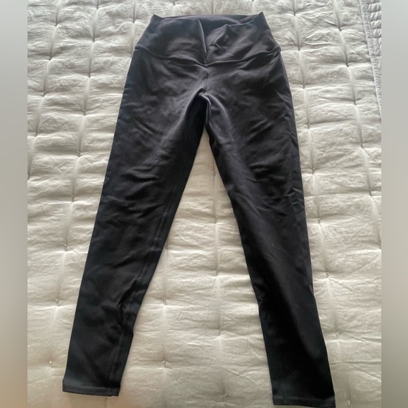 Alo leggings - Picture 1 of 3